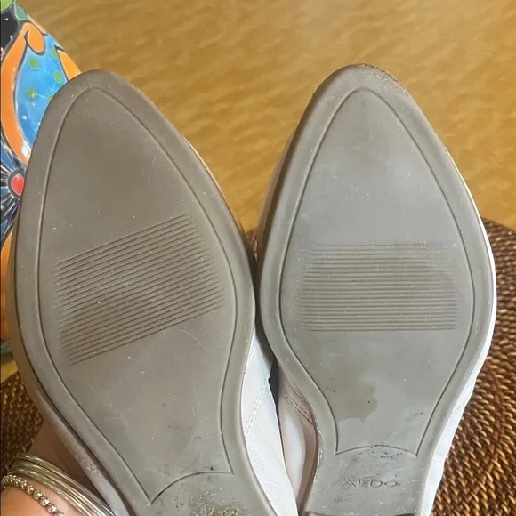 ALDO Women's Cream leather Loafers / Flats size 8 - Picture 8 of 14